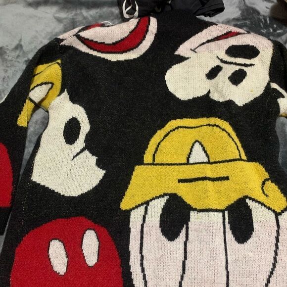 Vintage Mickey Mouse and Donald Duck Sweater Disney - Picture 7 of 7